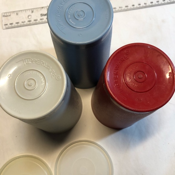 3 Vintage Tupperware # 873 Tumbler Cups With Lids Stackable 12 oz. - Picture 5 of 8